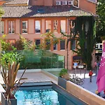 Mercure Centre Saint-georges 4*