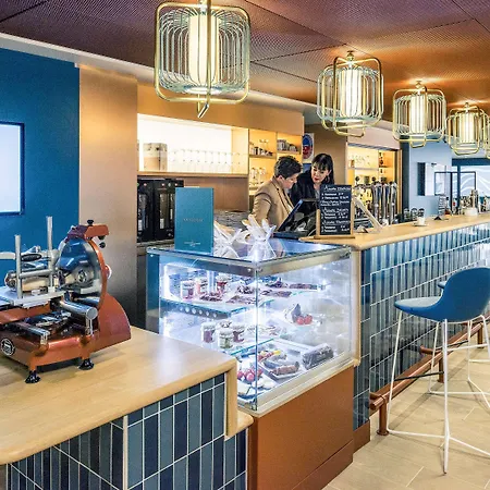 Mercure Centre Saint-georges Hotel 4*