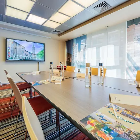 מלון Mercure Centre Saint-georges 4*