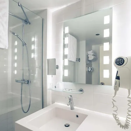 Hotell Mercure Centre Saint-georges 4*