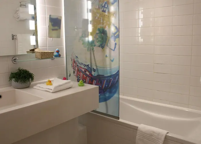 酒店 图卢兹中心圣乔治美居酒店 4*