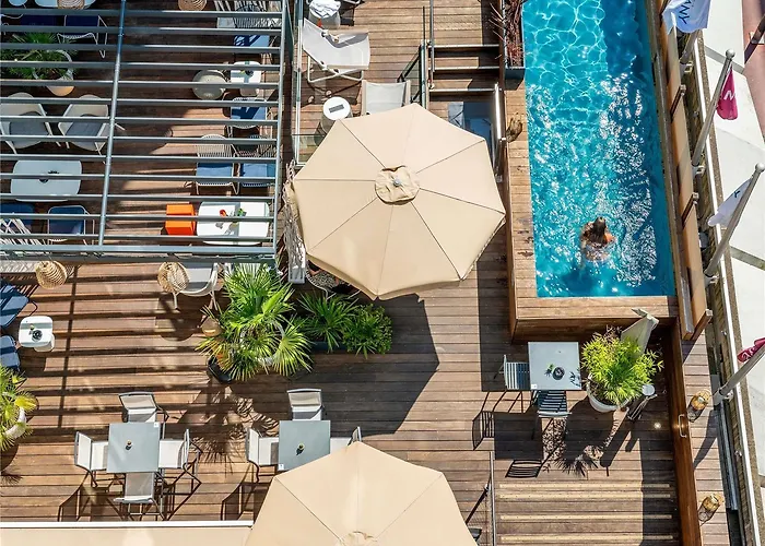 Mercure Centre Saint-georges 4*