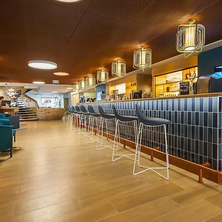 Mercure Centre Saint-georges 4*